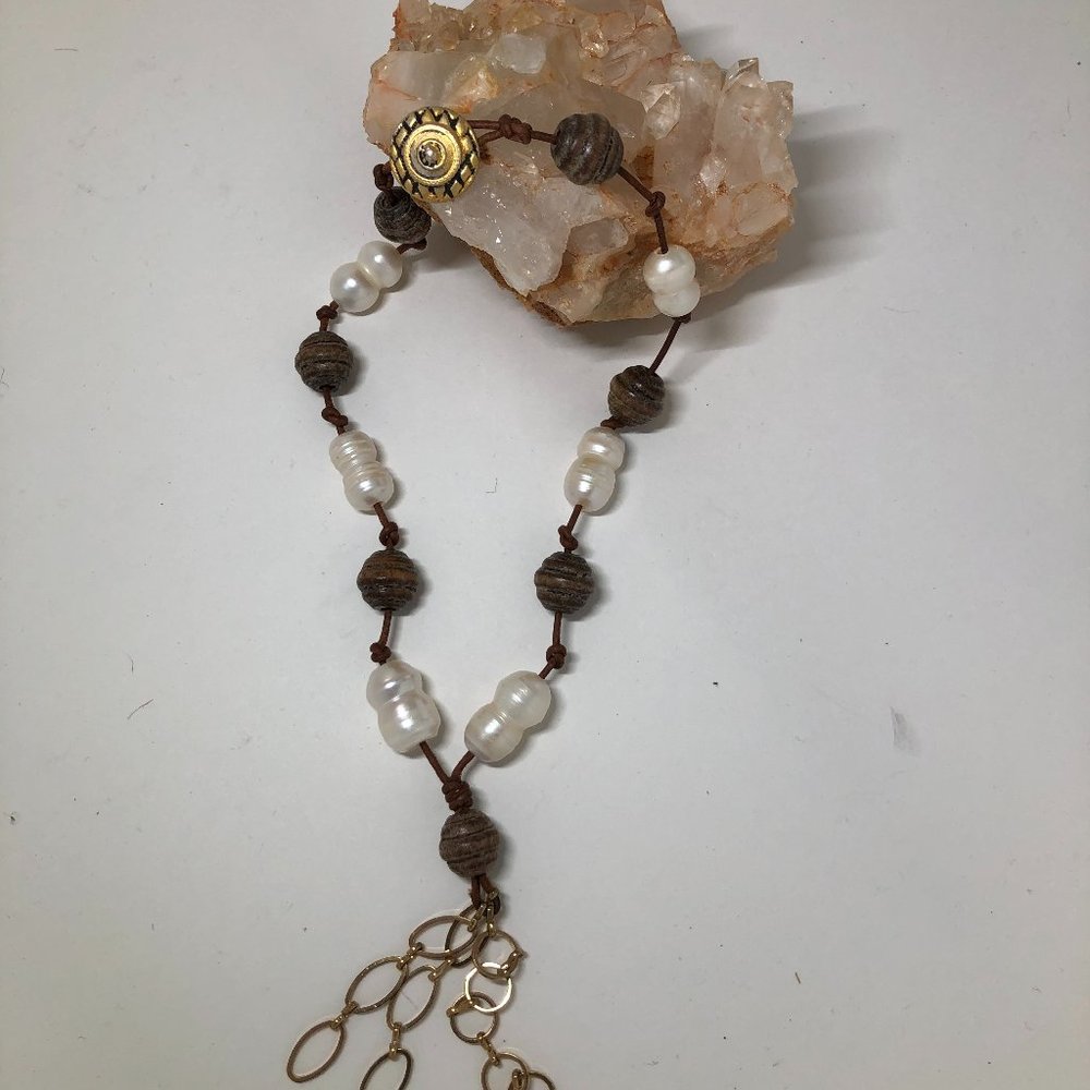 New Handmade Pearl and Wood Bead Necklace